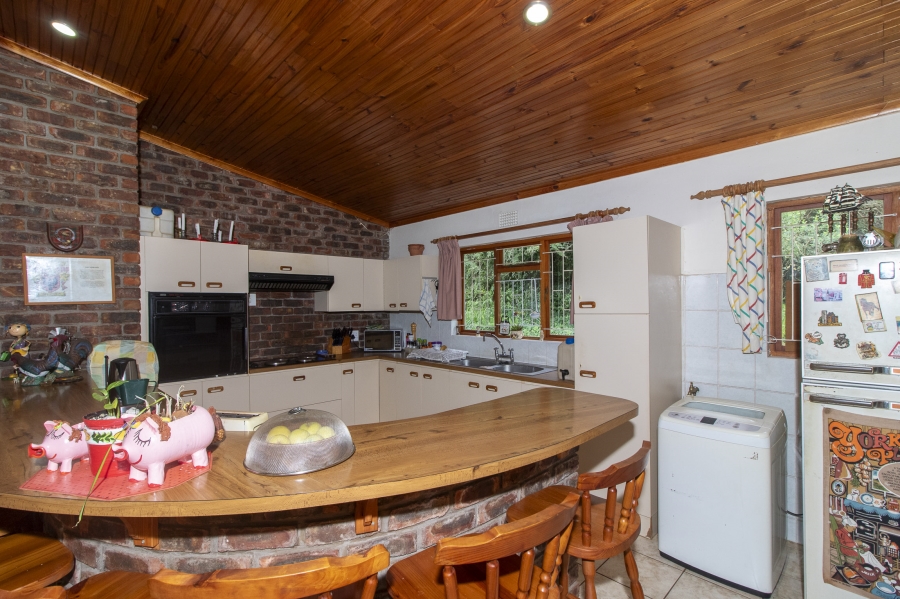 4 Bedroom Property for Sale in Bathurst Eastern Cape